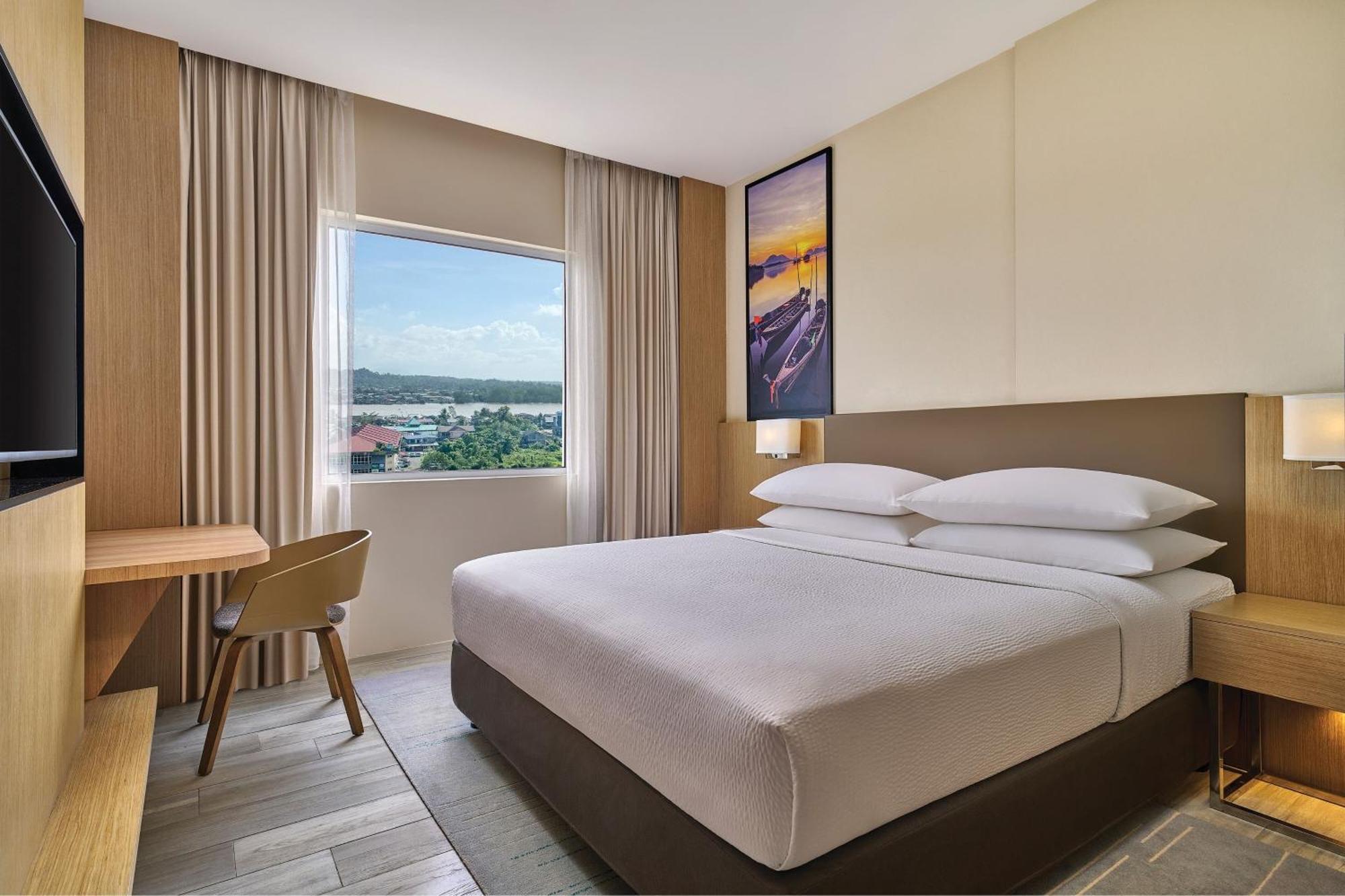 Fairfield By Marriott Bintulu Paragon Exteriör bild